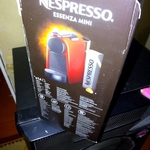 Кофемашина Nespresso Essenza Mini D30 (красный).