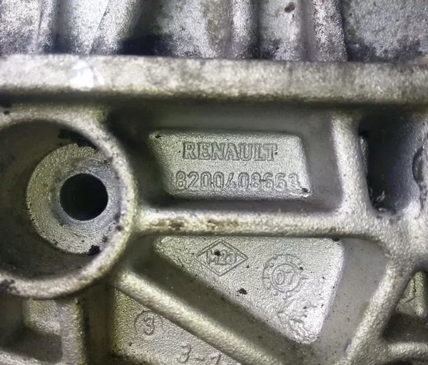 Кронштейн двигателя правый рено 1.5 dCi 8200408663 2