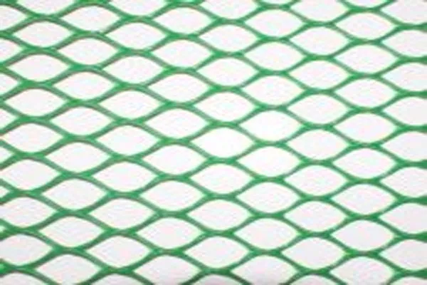 Сетка пластиковая зеленая 40х40 мм,  1х20 м