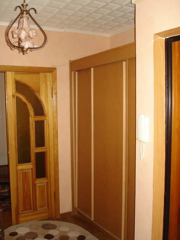 Продаётся 3-комнатная квартира улучшенной планировки в Заднепровье 10
