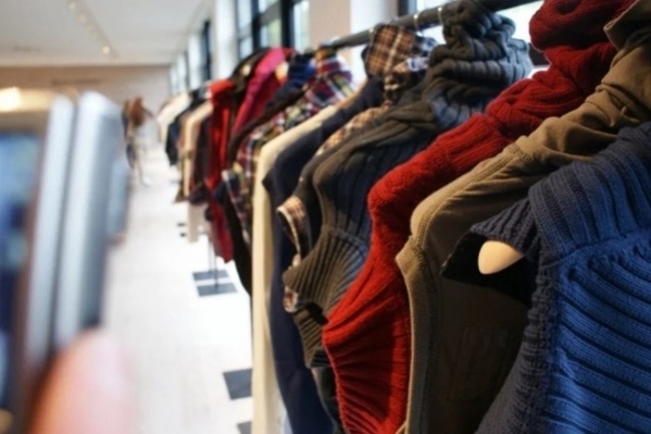 Польская фирма обеспечит работой рабочих на складе одежды