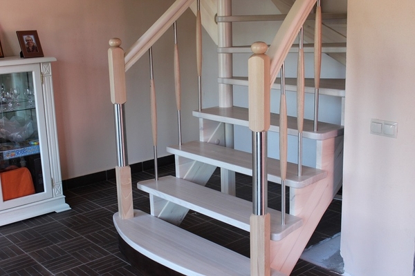Лестницы межэтажные деревянные - собственное производство и монтаж. 3